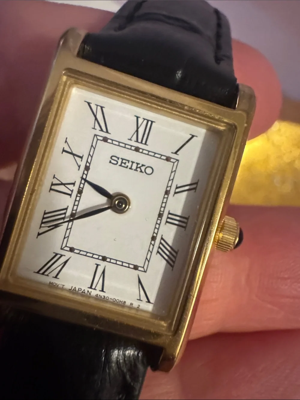 Seiko elegant rectangular